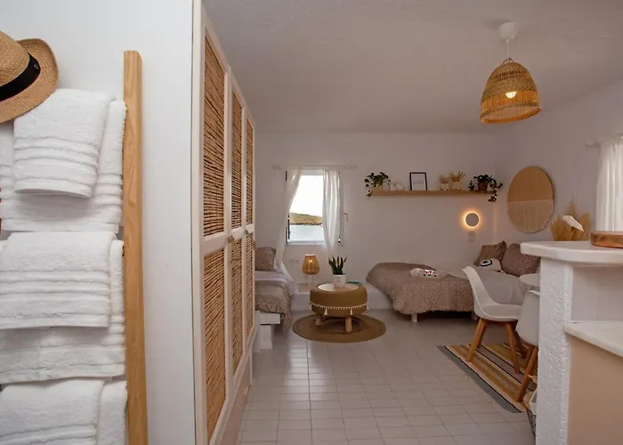 Hidden Serenity * Mykonos Town