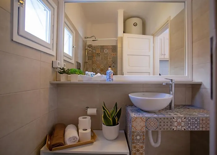 Hidden Serenity Mykonos Town