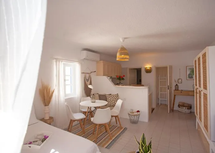 Hidden Serenity Mykonos Town